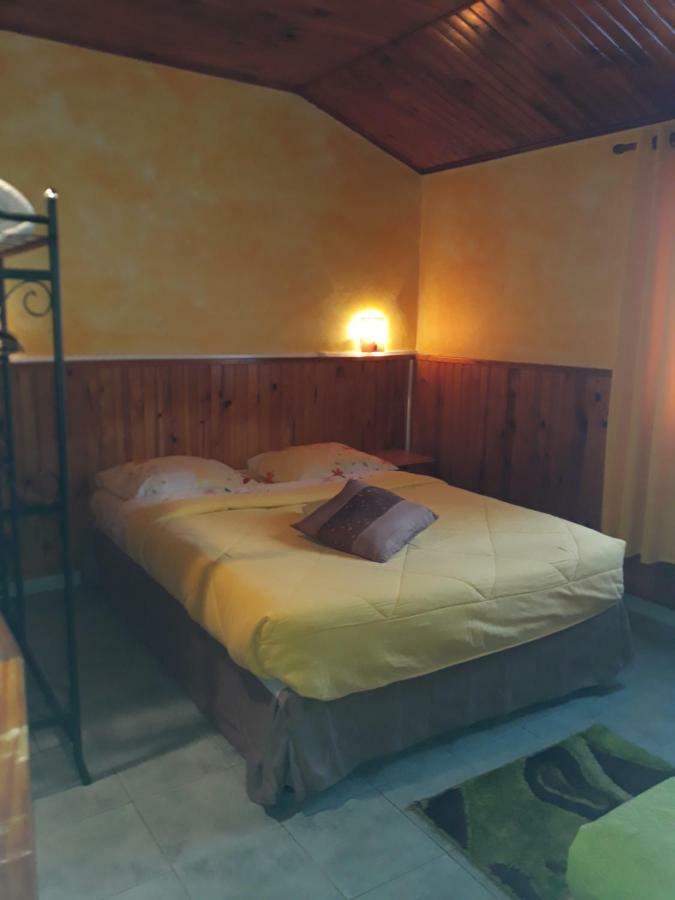 Petite Fleur De Lentilles Bed and Breakfast Cilaos Exterior foto